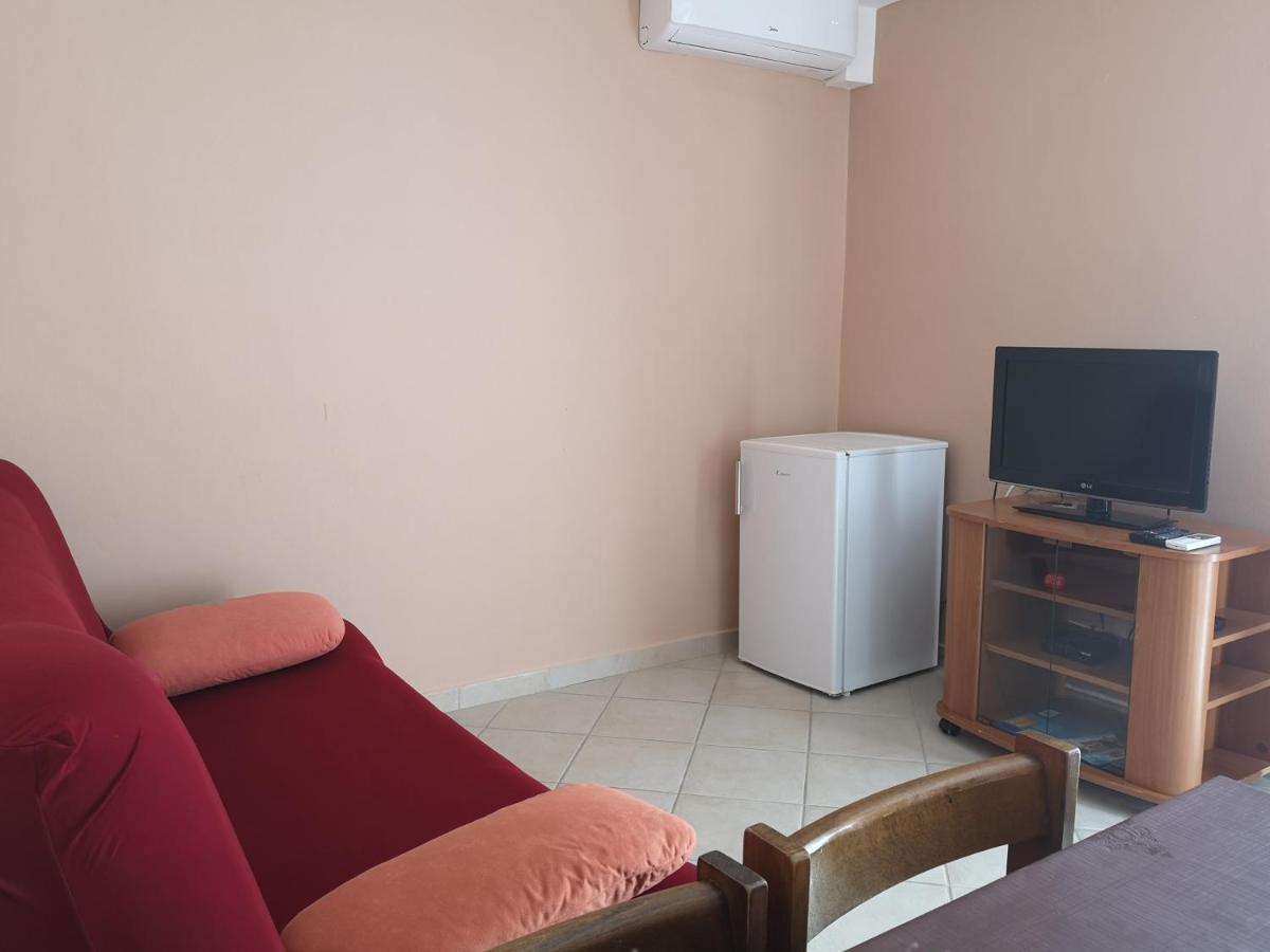 Apartmani Olivera 2 Supetarska Draga Luaran gambar