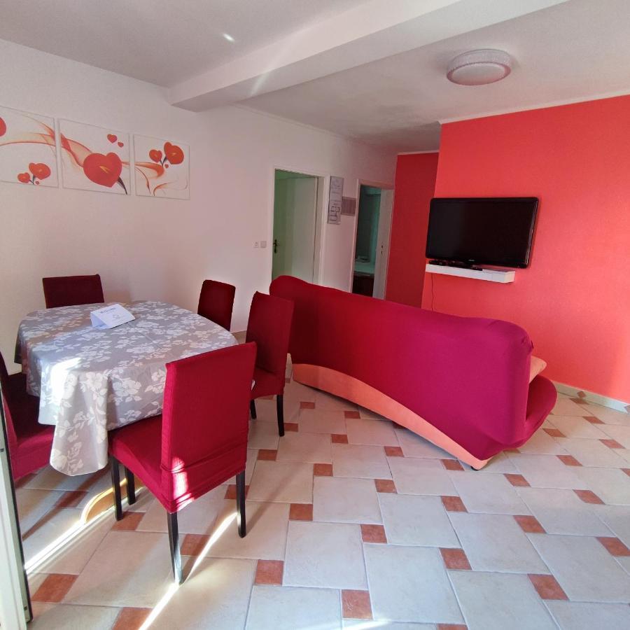 Apartmani Olivera 2 Supetarska Draga Luaran gambar