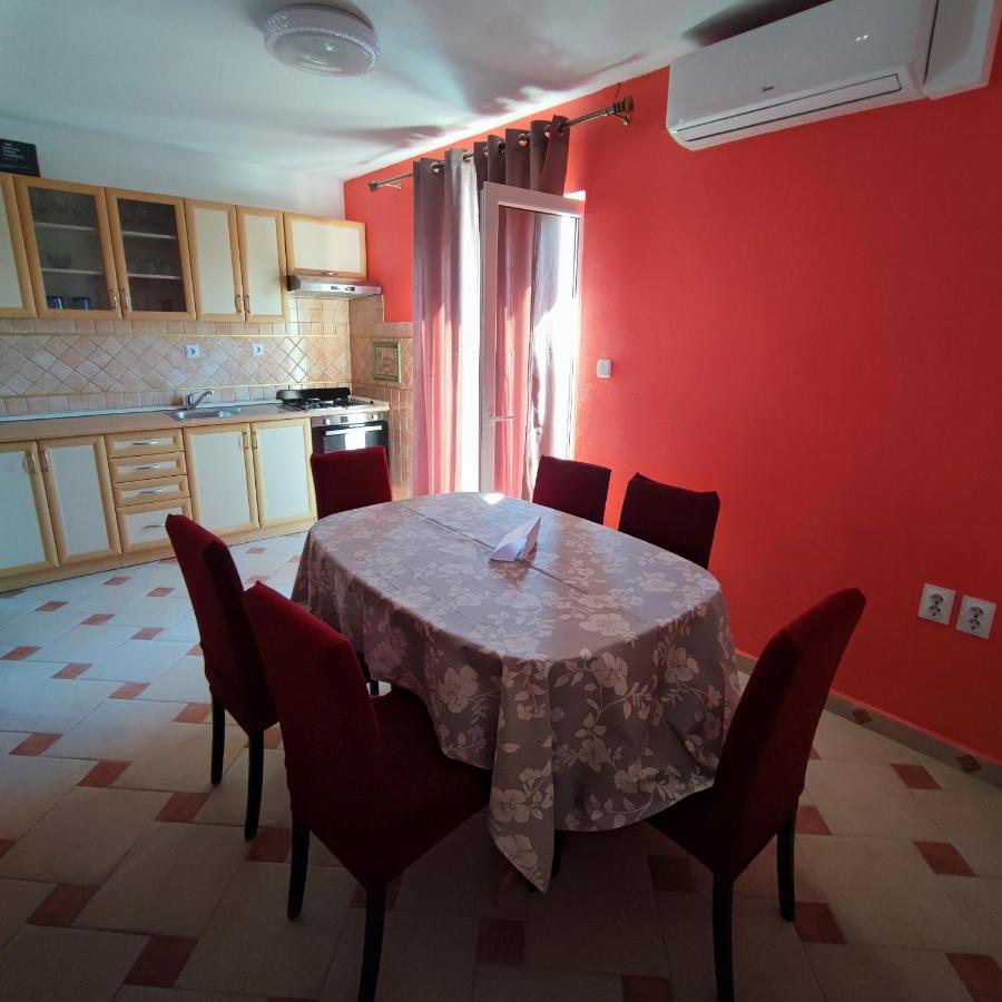 Apartmani Olivera 2 Supetarska Draga Luaran gambar